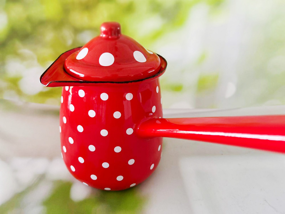 פינג'אן אמייל 720 מל' אדום עם נקודות