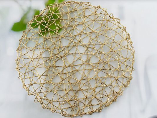 פלייסמנט מוזהב 30 ס"מ