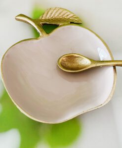 קערית הגשה מוזהבת בז' בצורת חצי תפוח