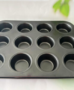 תבנית אפייה 12 שקעים